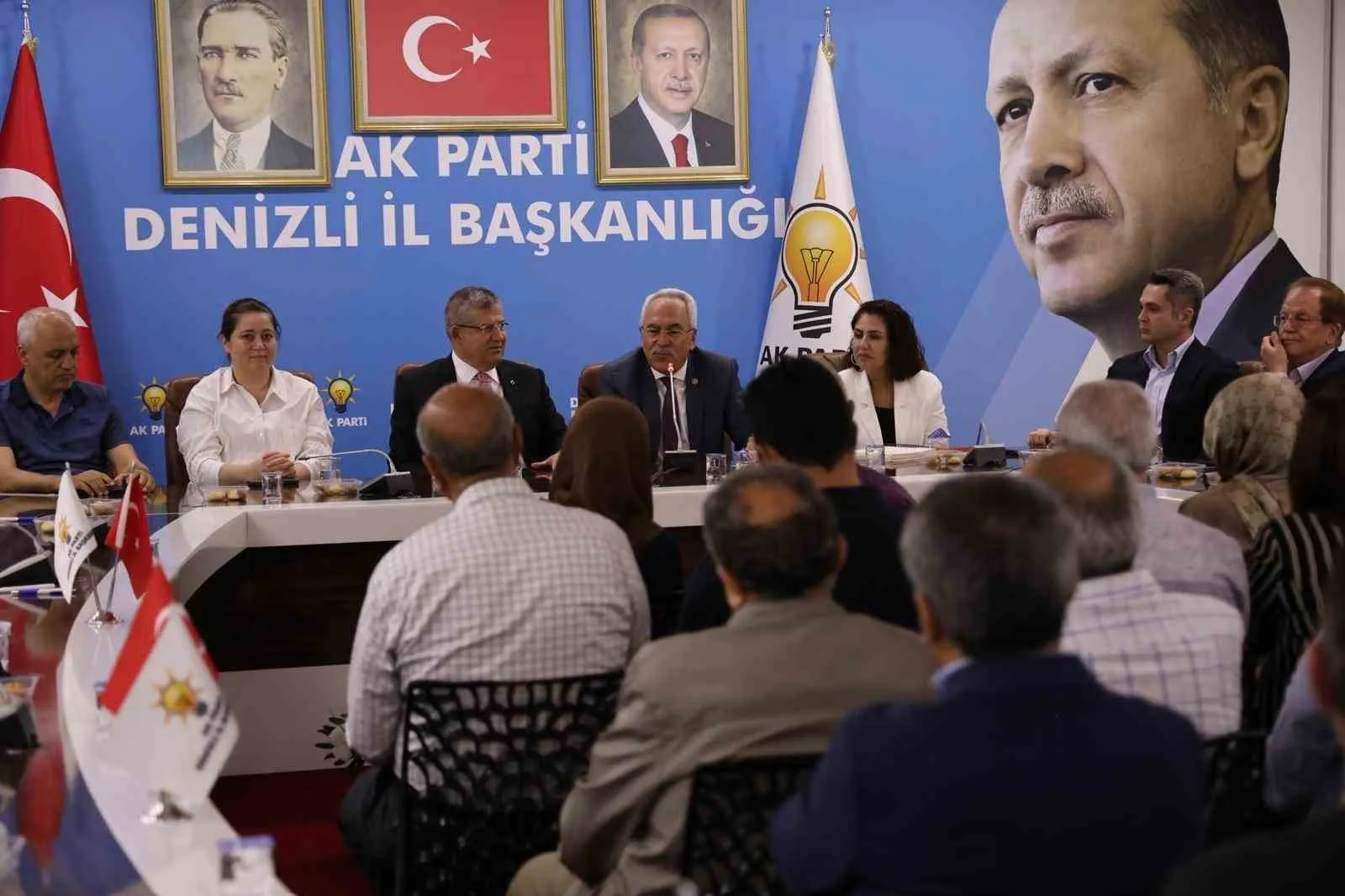 AK Parti Denizli’de ahde vefa rüzgarı: Geçmişin tecrübesi geleceğe taşınıyor
