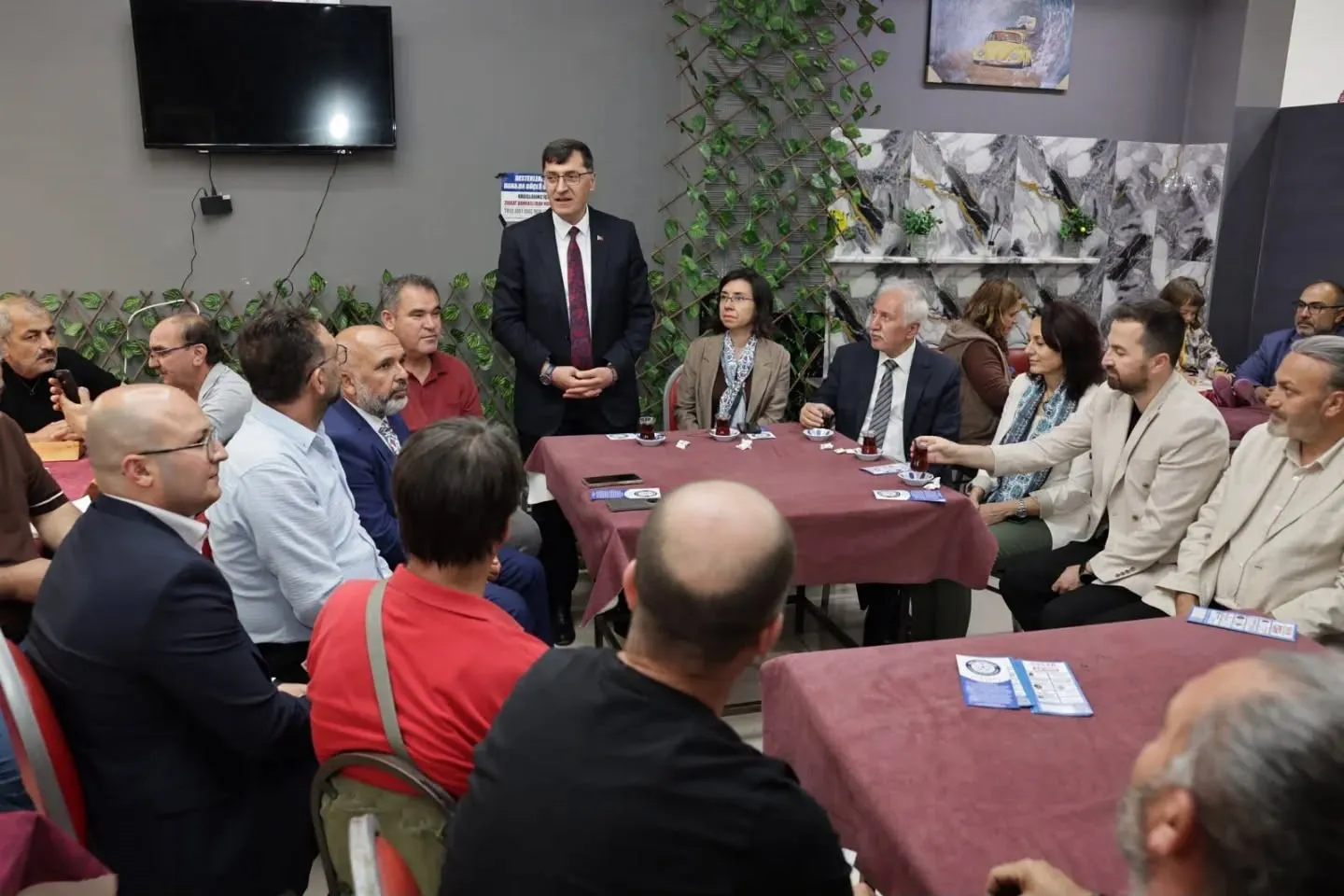 Kütahya’dan Uşak’a gönül köprüsü: Başkan Kahveci hemşehrileriyle buluştu