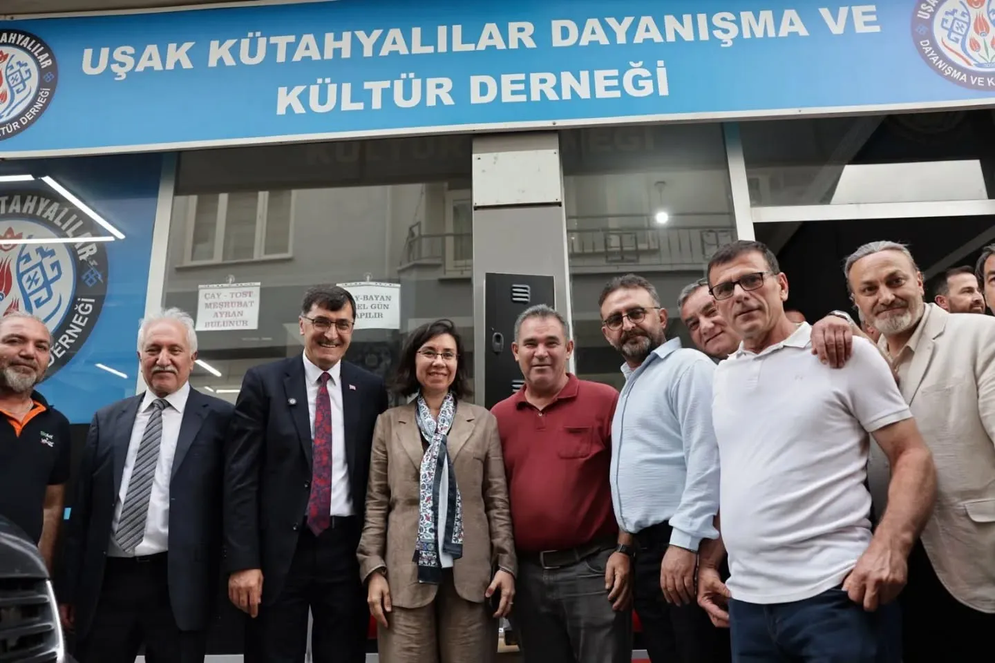 Kütahya’dan Uşak’a gönül köprüsü: Başkan Kahveci hemşehrileriyle buluştu