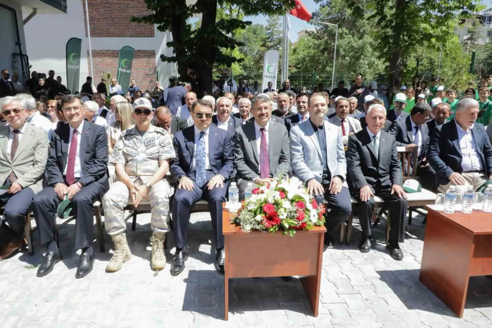 Kütahya’da gençlerin yeni buluşma noktası: Yeşilay Gençlik Merkezi kapılarını açtı