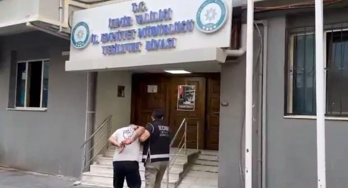 İzmir'de şafak operasyonu: Suç örgütlerine ağır darbe