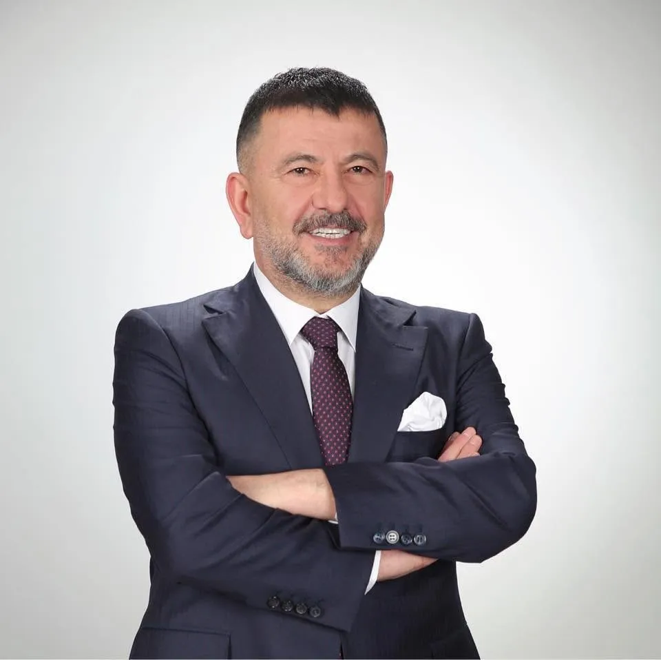 Siyaset kulislerini sarsan iddia: Belediye başkan adaylıkları için milyonluk transfer trafiği