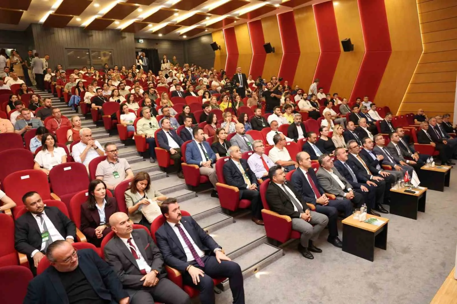 Denizli sanayisi rotasını yeşil dönüşüme çevirdi: Rekabetin yeni anahtarı sürdürülebilirlik