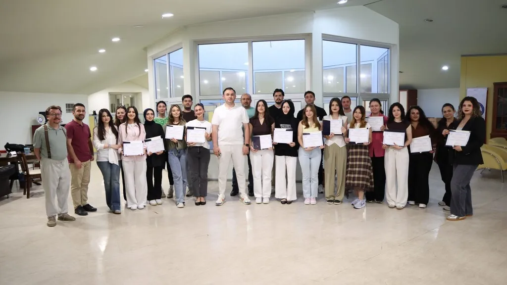 DPÜ’de genç yeteneklere vefa: Çalışmalarıyla fark yarattılar