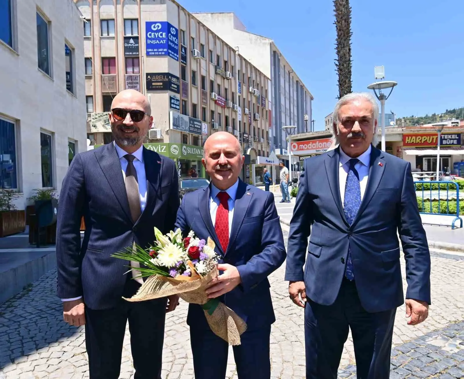 Vali Varol’un Söke mesaisi: Yatırımlar ve projeler masaya yatırıldı