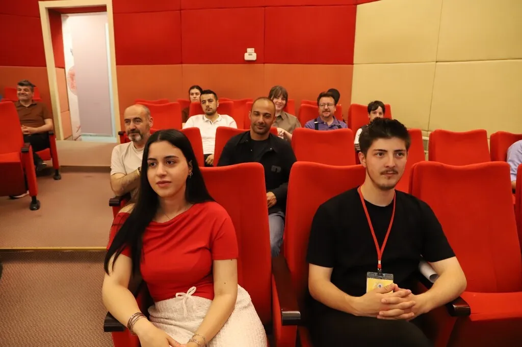 DPÜ’de profesyonel duruşun şifreleri çözüldü: İletişimde altın kurallar