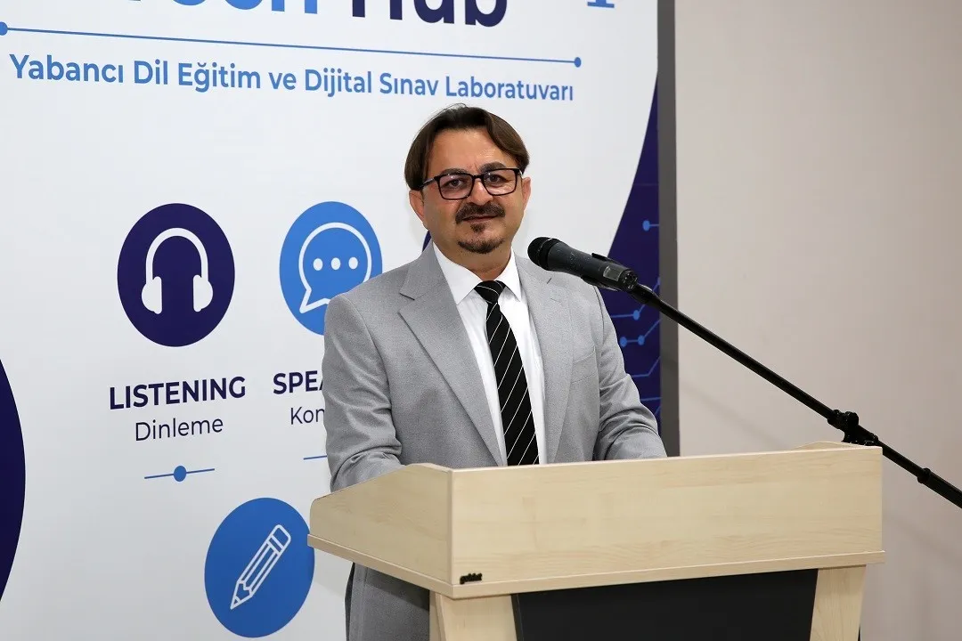 Manisa'da teknoloji odaklı eğitim hamlesi: MCBÜ kapılarını açtı