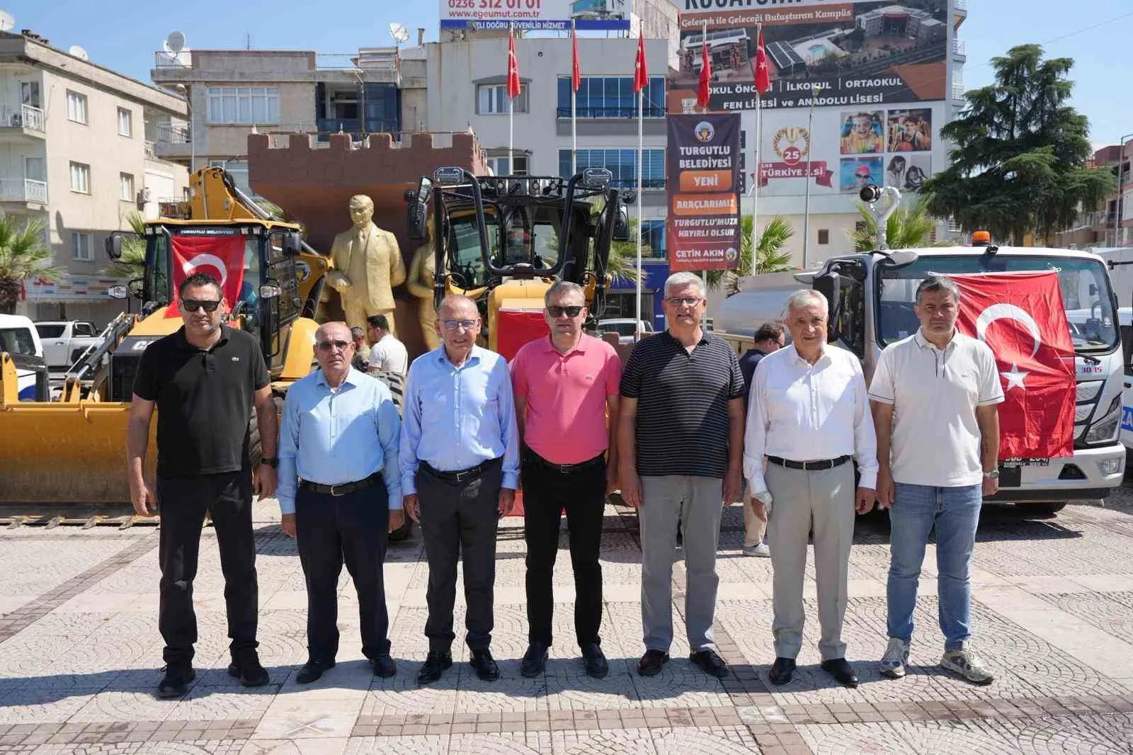 Turgutlu’da hizmet seferberliği: Belediye filosuna 7 yeni takviye