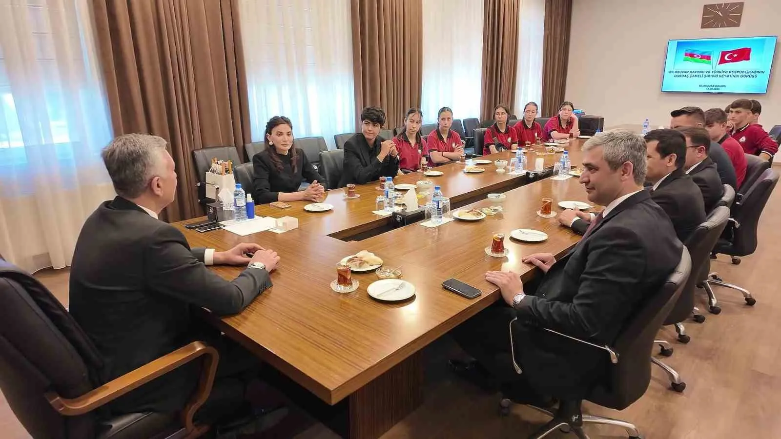 Denizli’den Azerbaycan’a gönül köprüsü: Çameli heyeti Bilesuvar’da ağırlandı