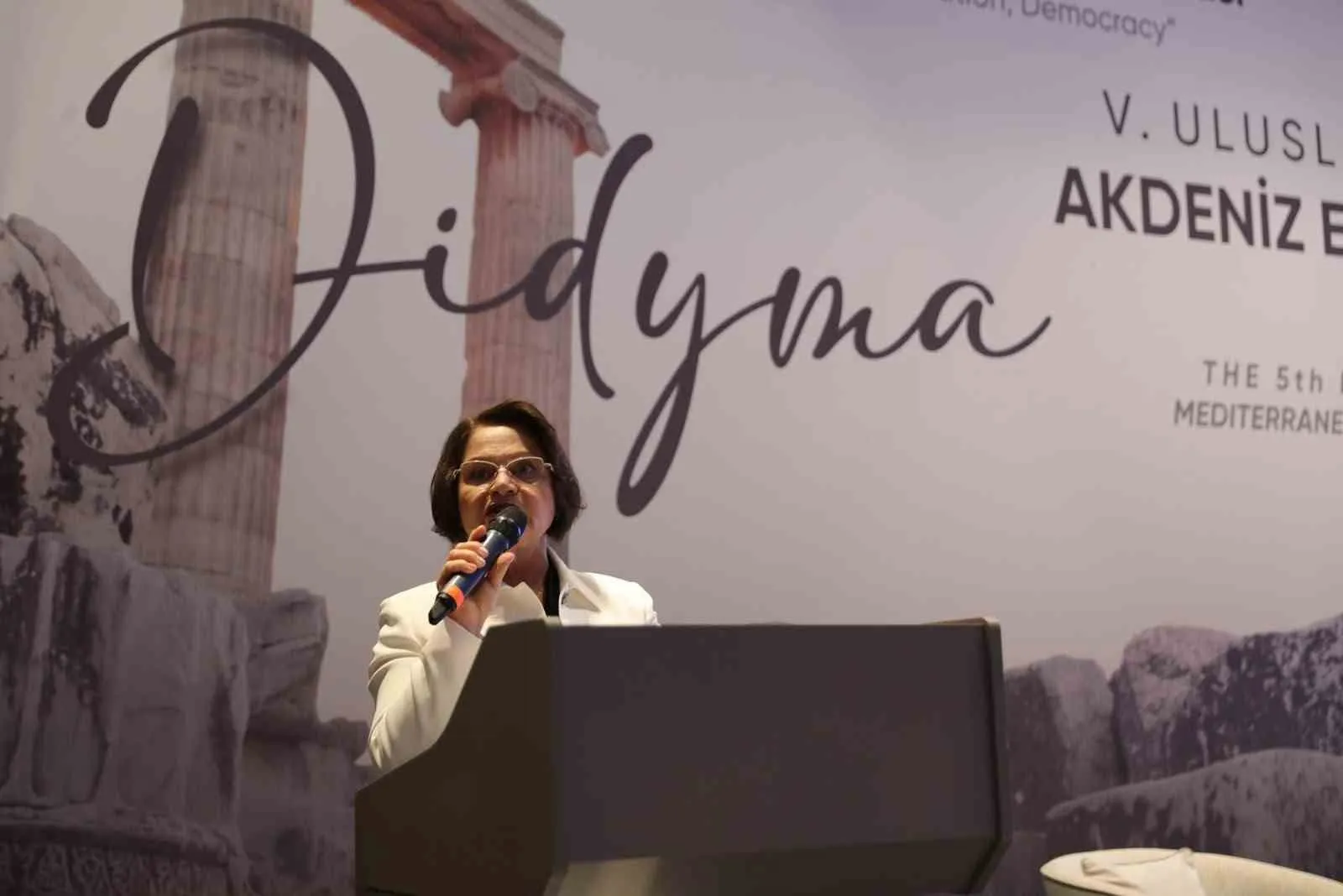Didim’de fikirlerin ışığı yandı: Akdeniz’in entelektüel buluşması sona erdi