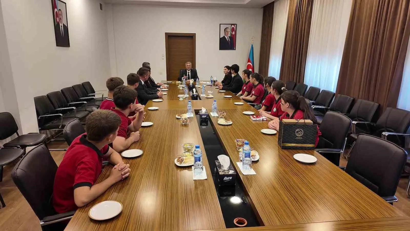 Denizli’den Azerbaycan’a gönül köprüsü: Çameli heyeti Bilesuvar’da ağırlandı