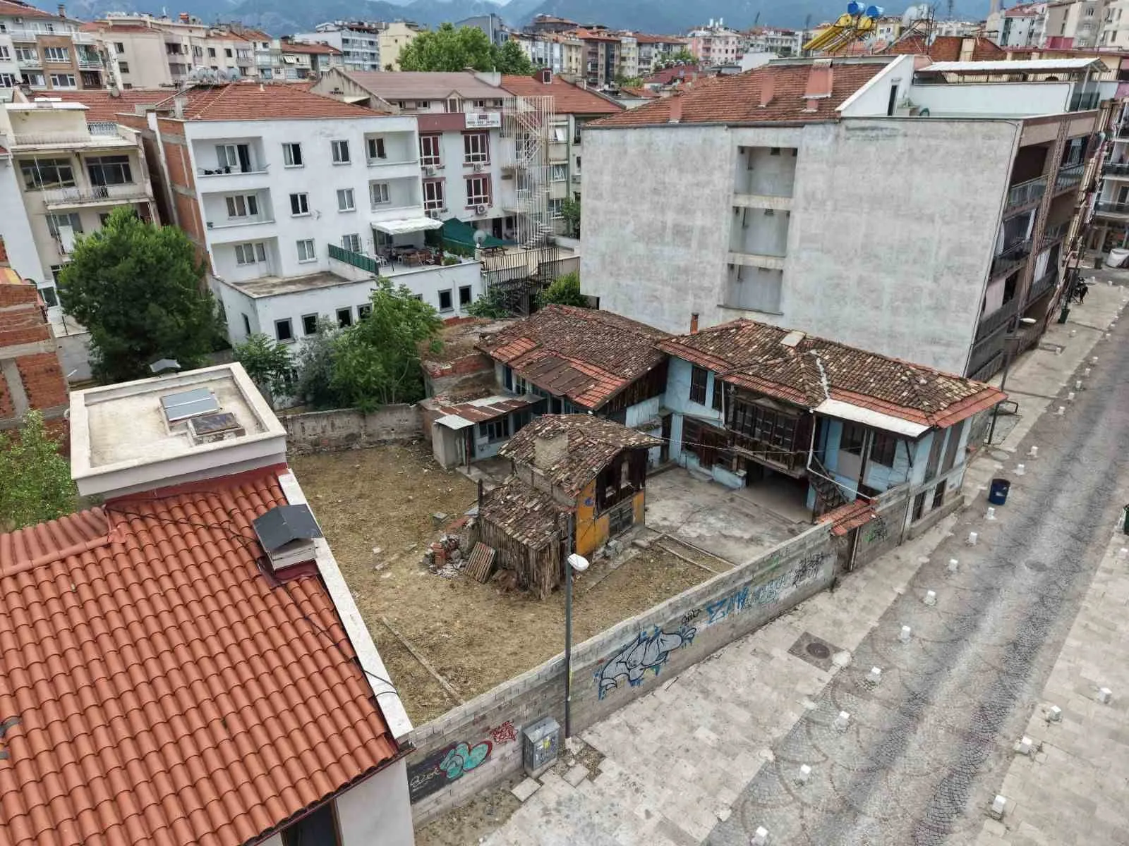 Denizli’nin tarihine sadık dokunuş: Şerbetçioğlu Konağı yeniden hayat buluyor