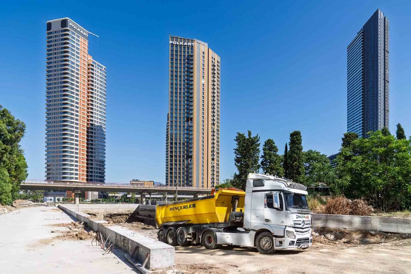 İzmir trafiğinde düğüm çözülüyor: Mürselpaşa’da dev projenin en zorlu aşaması geçildi