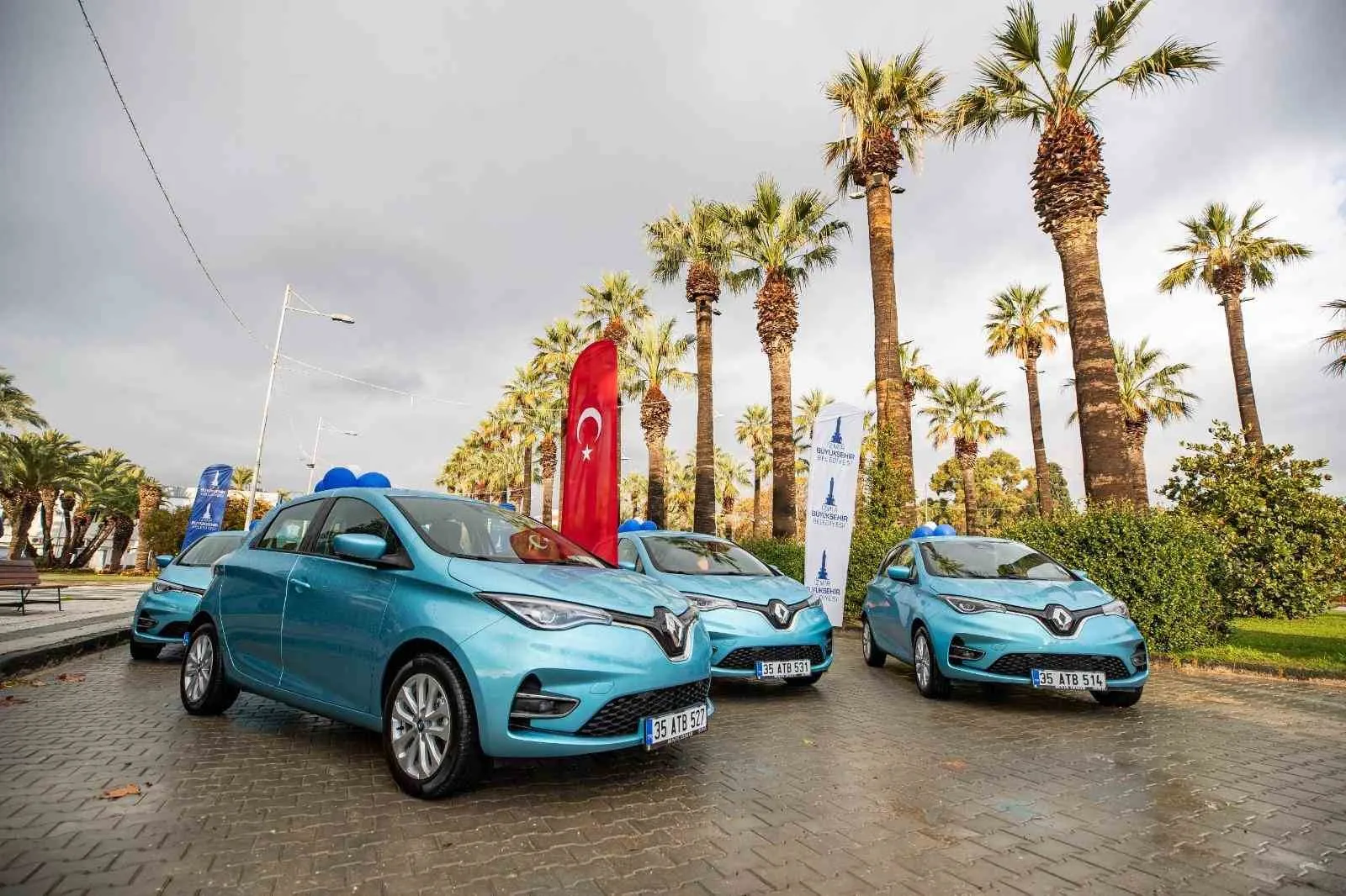 İzmir'in çevreci filosu kasayı doldurdu: 25 milyon liralık dev tasarruf
