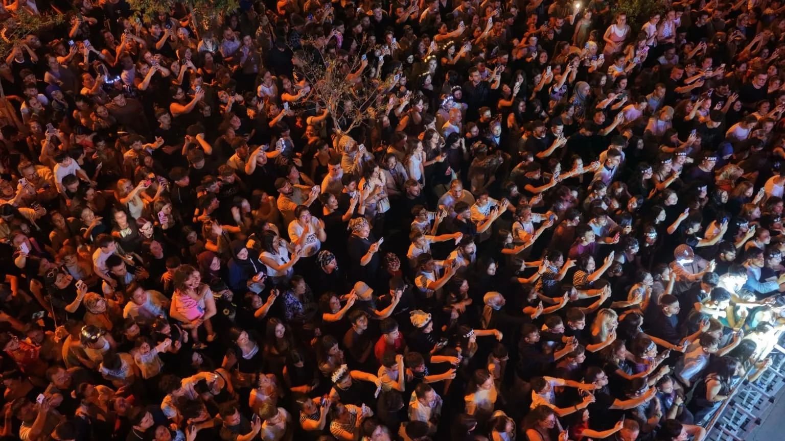 Nazilli'de Eypio rüzgarı esti: Yaz akşamları müzikle şenleniyor