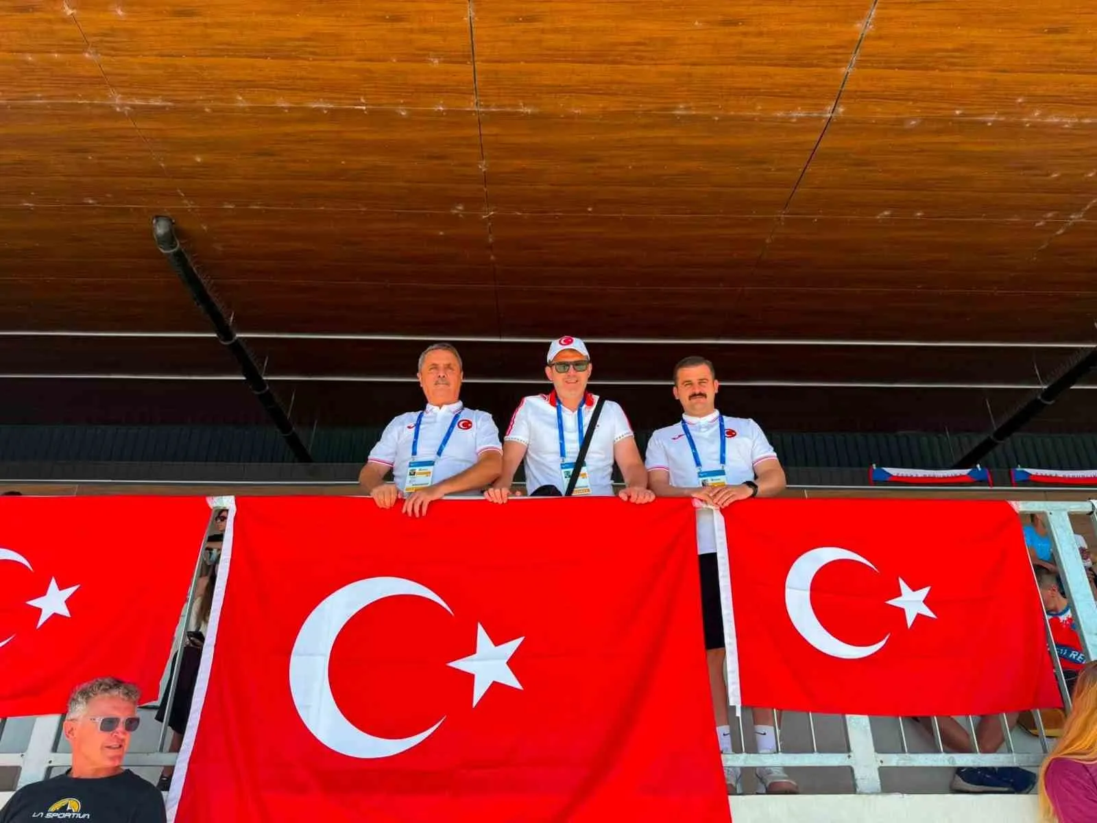 Macaristan sularında Muğla rüzgarı: Milli kanocu Avrupa üçüncüsü oldu