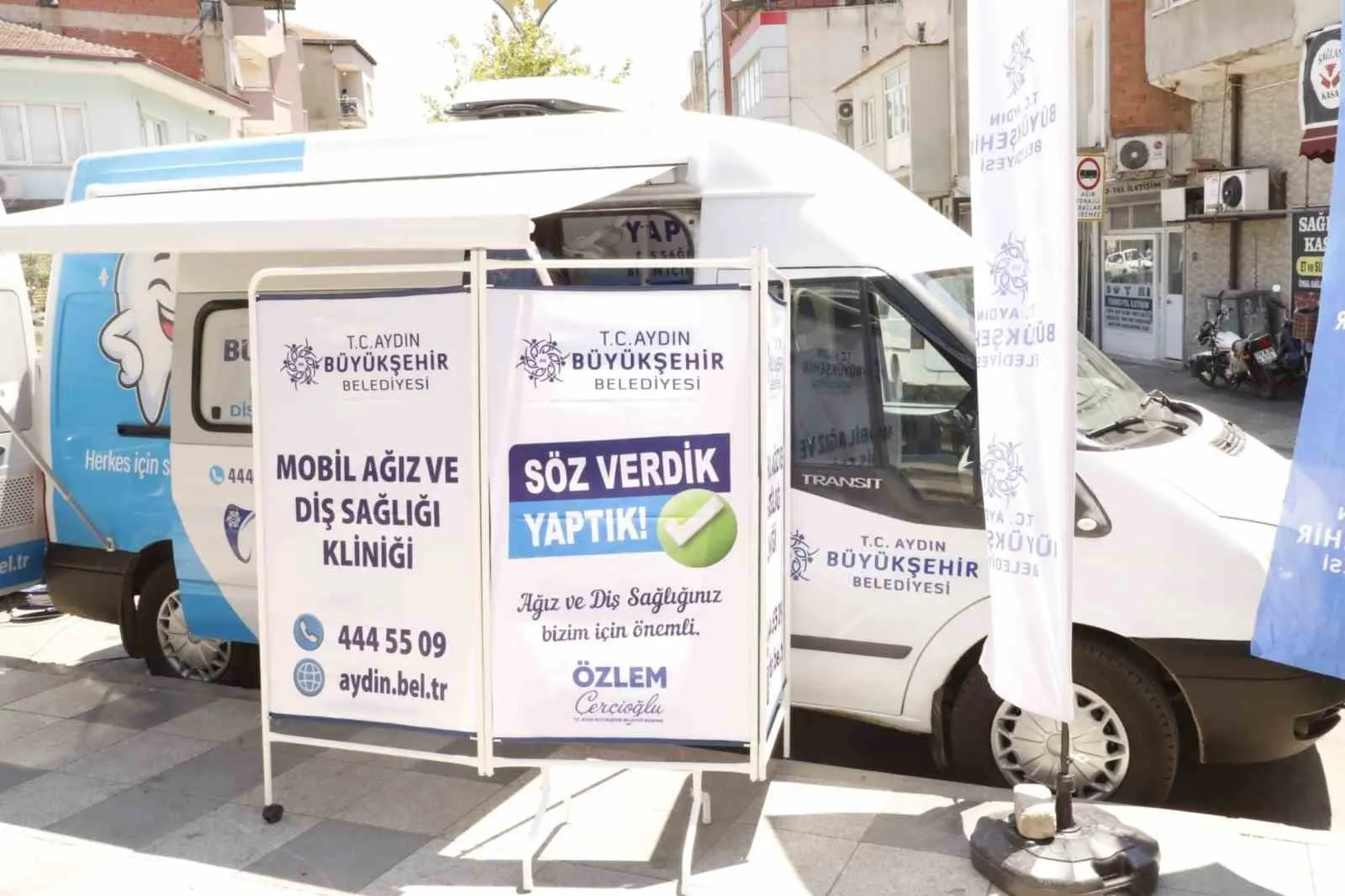 Aydın’da sağlık hizmeti kapıya geldi: Mobil klinikler kırsalda yüzleri güldürdü
