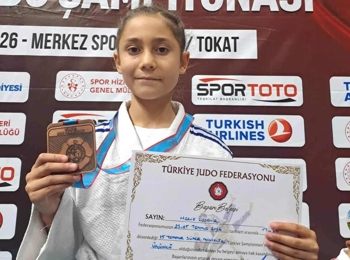 Yunusemreli minik judocular Tokat’tan madalyalarla döndü