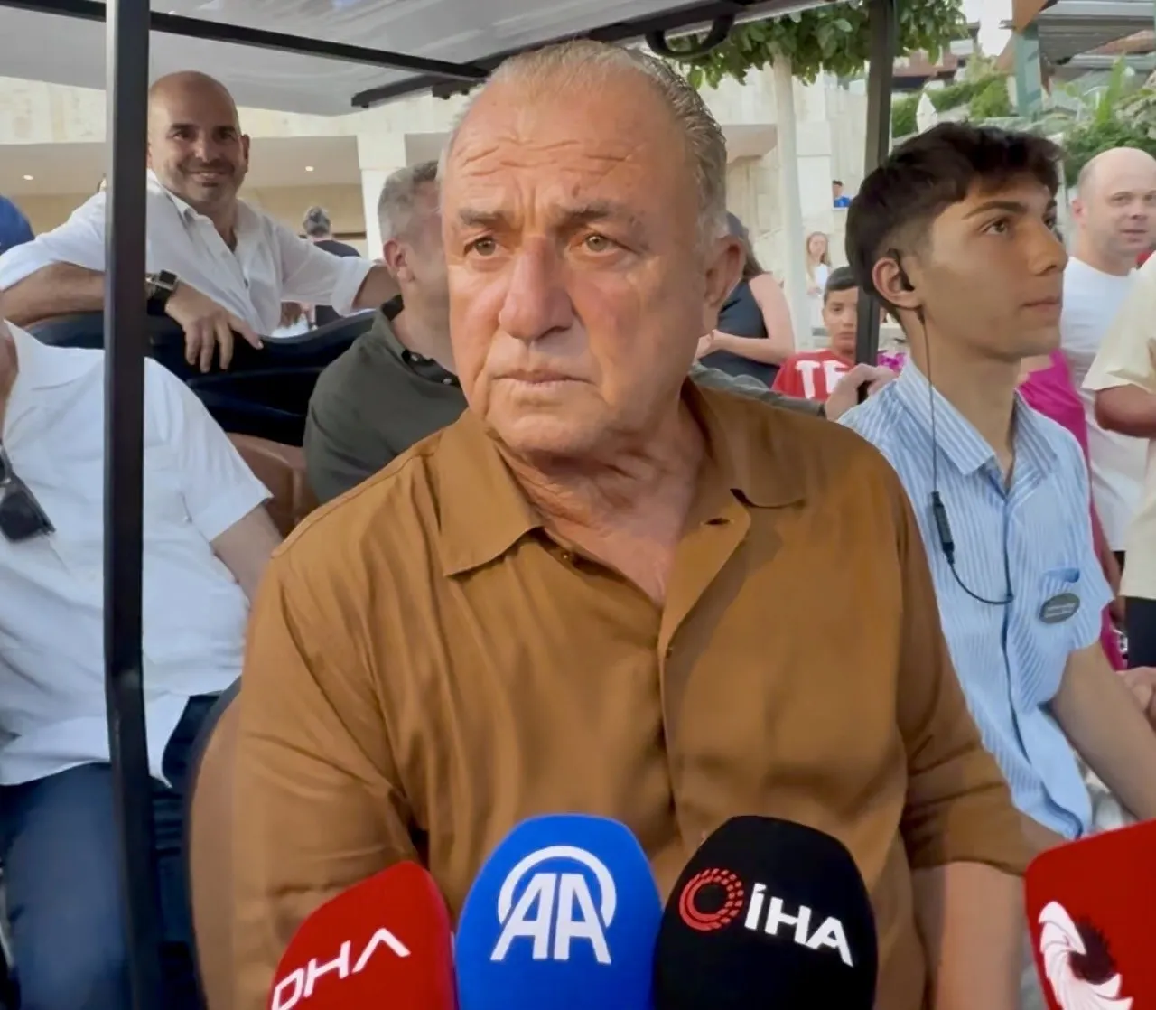 Bodrum’da şampiyonluk rüzgarı: Dursun Özbek’ten Avrupa ve transfer vurgusu