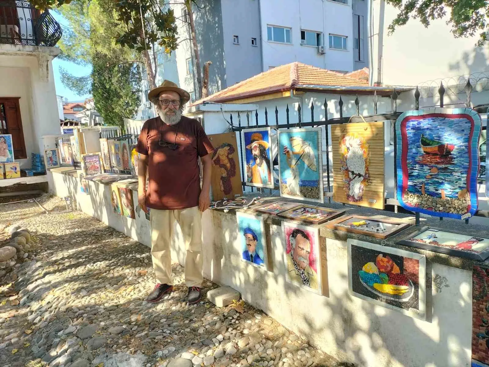 Köyceğiz’de taşların sanata dönüştüğü anlar: İsmail Aytaç’ın mozaik dünyası