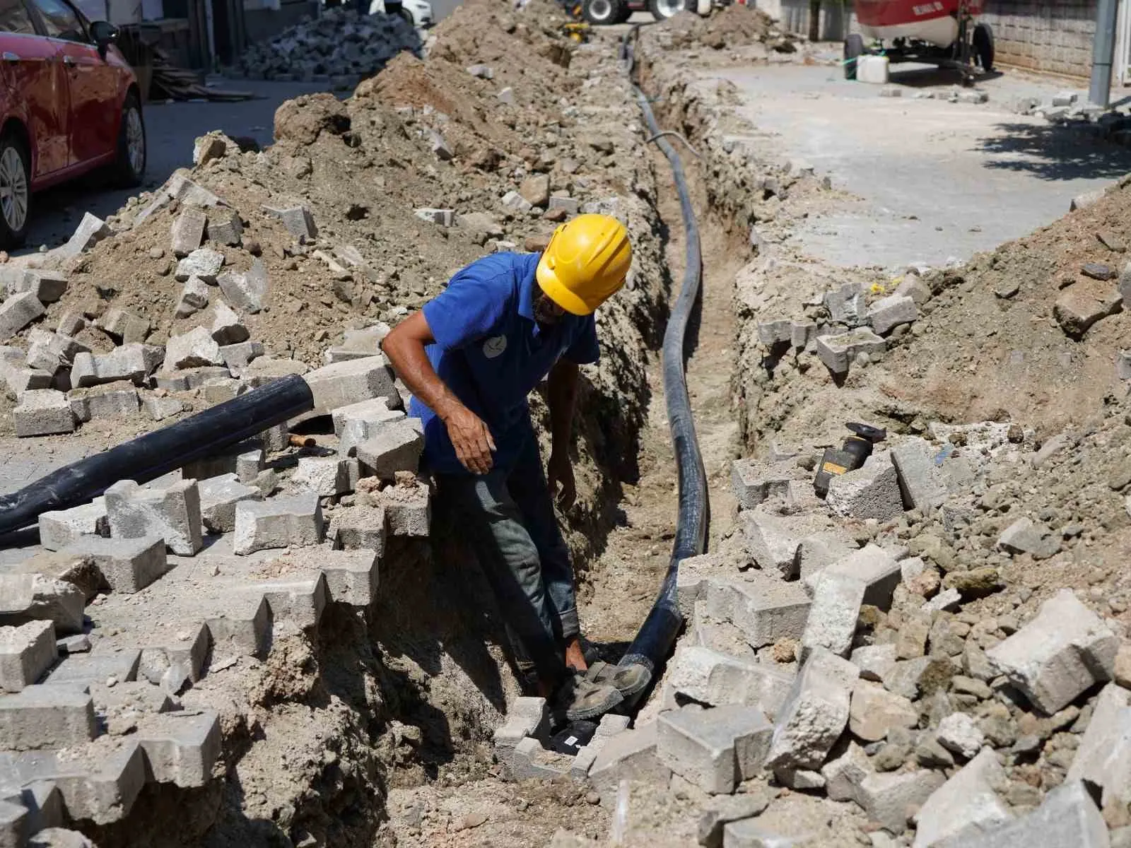 Fethiye’de su çilesine köklü çözüm: Kesikkapı’nın altyapısı baştan aşağı yenileniyor
