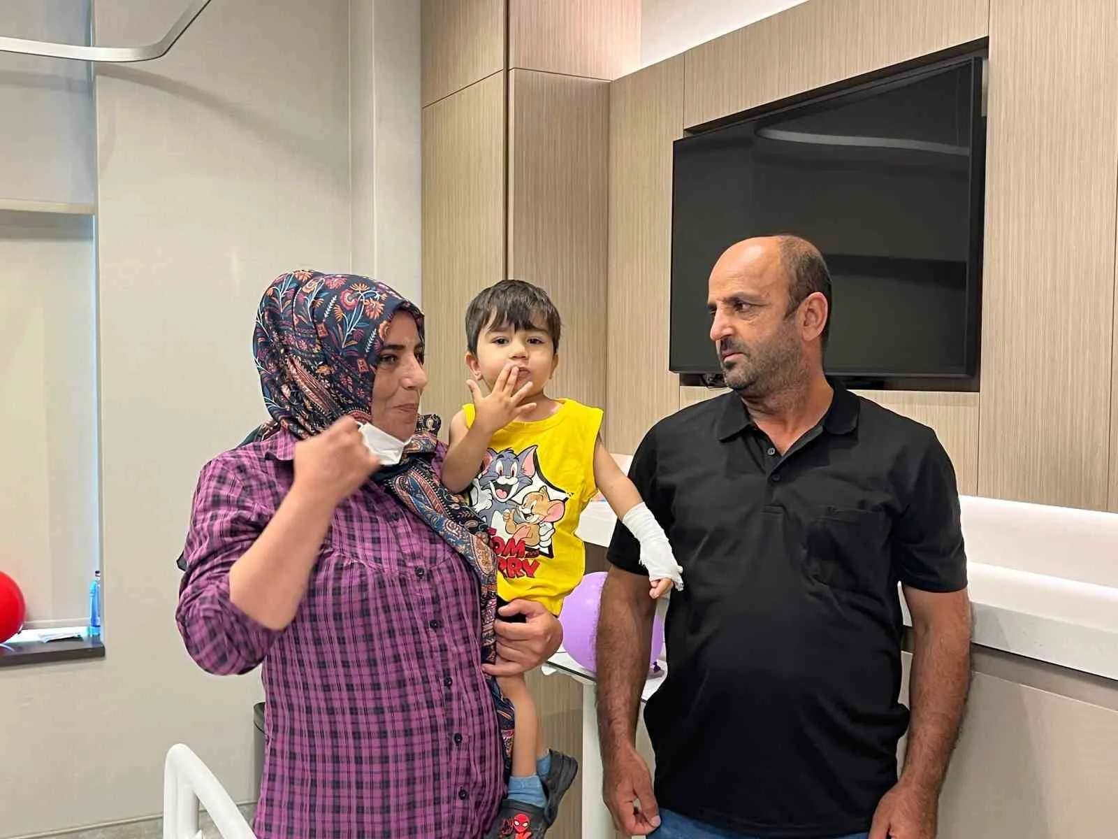 Acı dolu geçmişi geride bıraktı: Anne böbreğiyle hayata tutundu