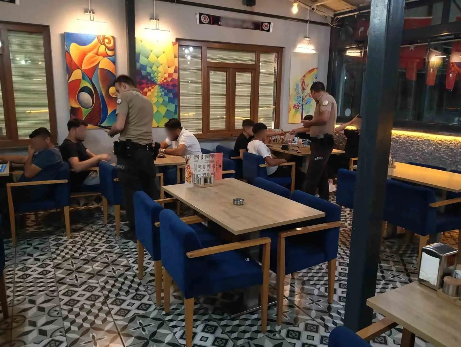 Afyonkarahisar'da kapsamlı huzur operasyonu: Milyonluk ceza kesildi