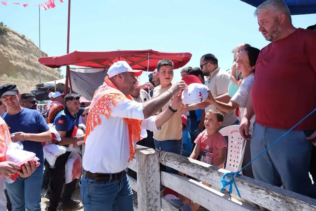 Germencik arenasında Yörük rüzgarı: 65 çift boğa kıran kırana yarıştı