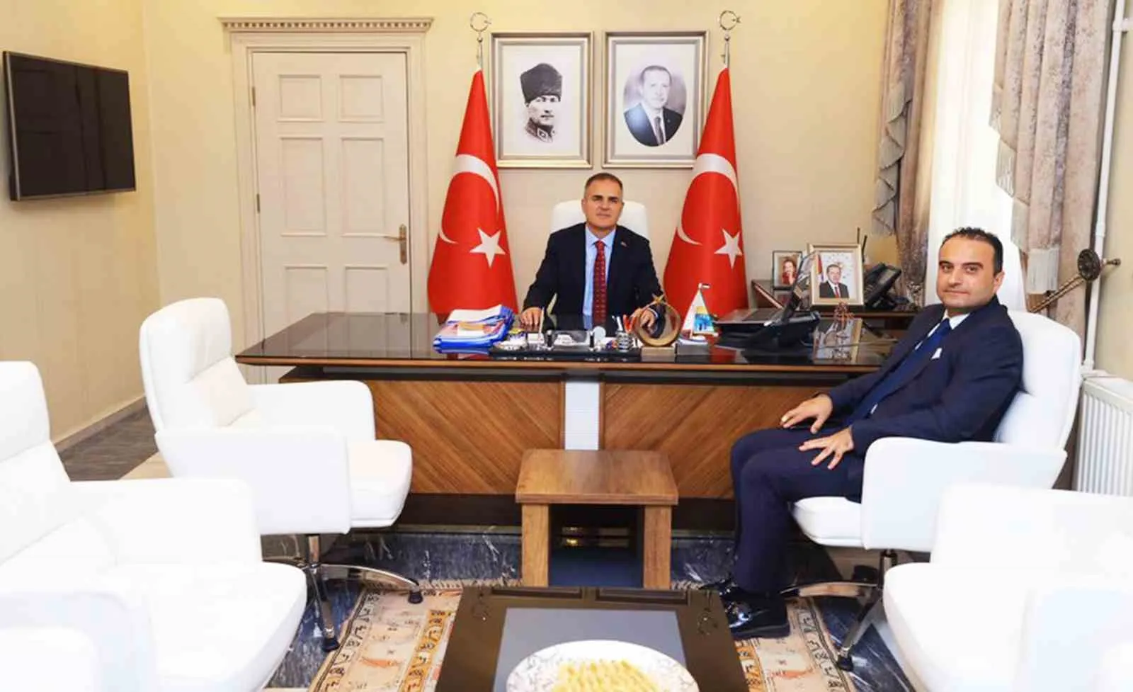 Muğla'nın iki önemli ilçesinde yeni dönem: Kaymakamlar mesaiye başladı