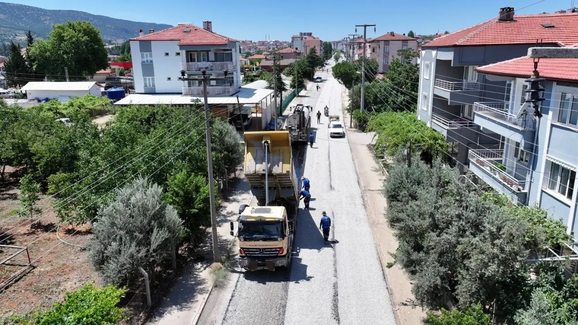 Denizli’nin yollarında büyük değişim: 19 ilçede aynı anda düğmeye basıldı