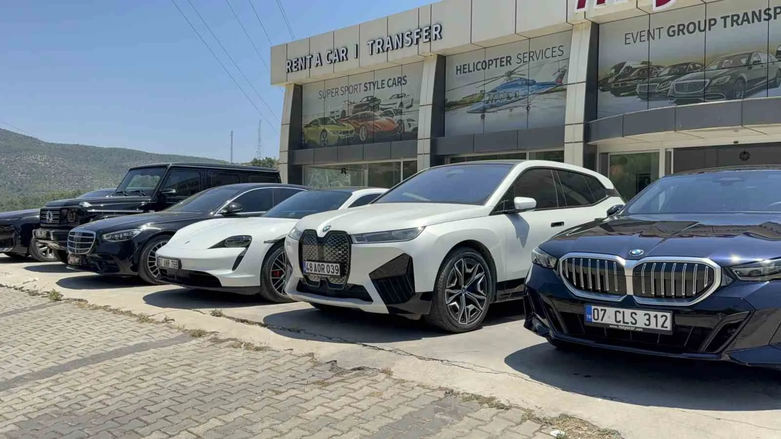 Bodrumlu işletmecilerden isyan: Sürücünün hatası ticari aracı bağlıyor