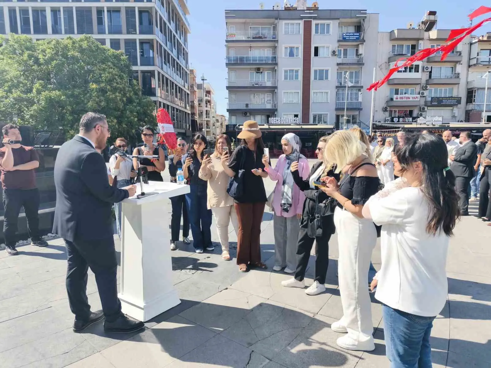 Aydın basınında tarihi dönüşüm: Kalem artık kadınların elinde