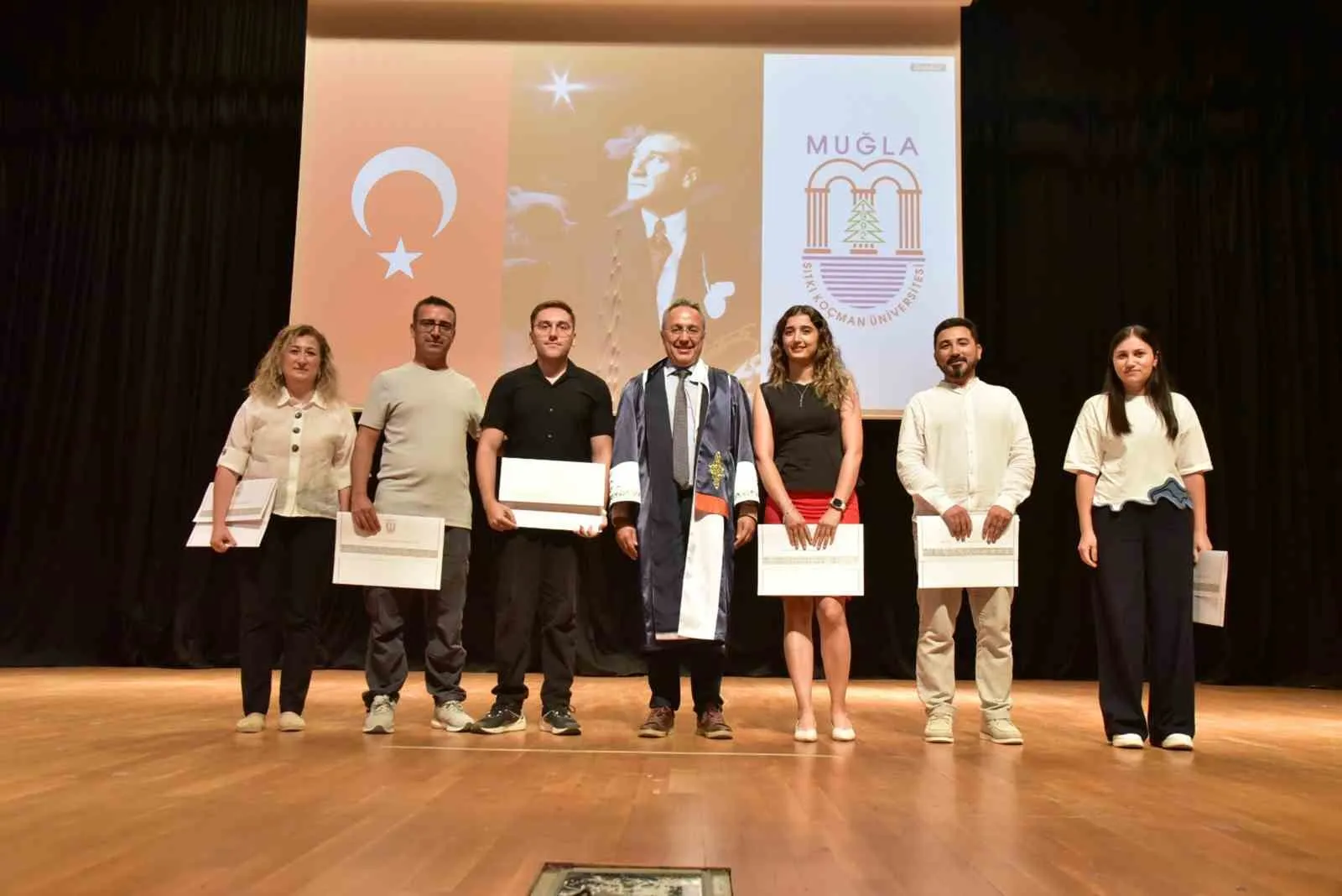 MSKÜ’de vefa ve başarı buluşması: Emektarlar ve yükselenler aynı sahnede
