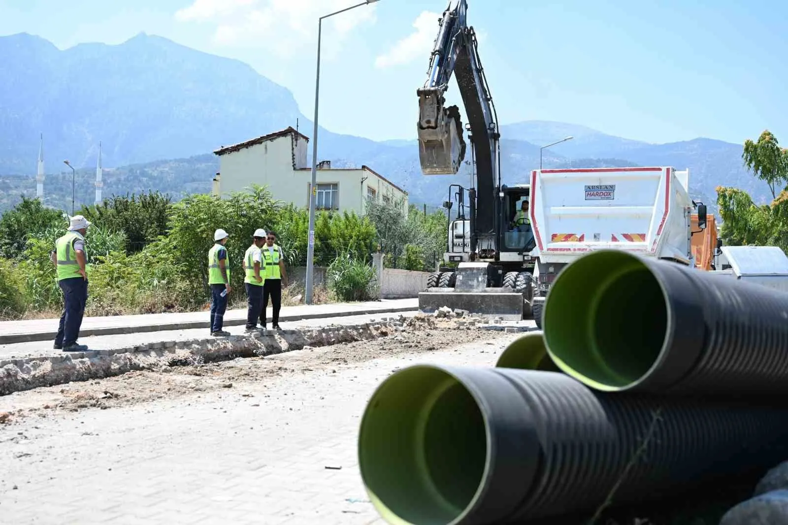Şehzadeler’de altyapı seferberliği: Yağışlı havalar artık korkulu rüya olmayacak