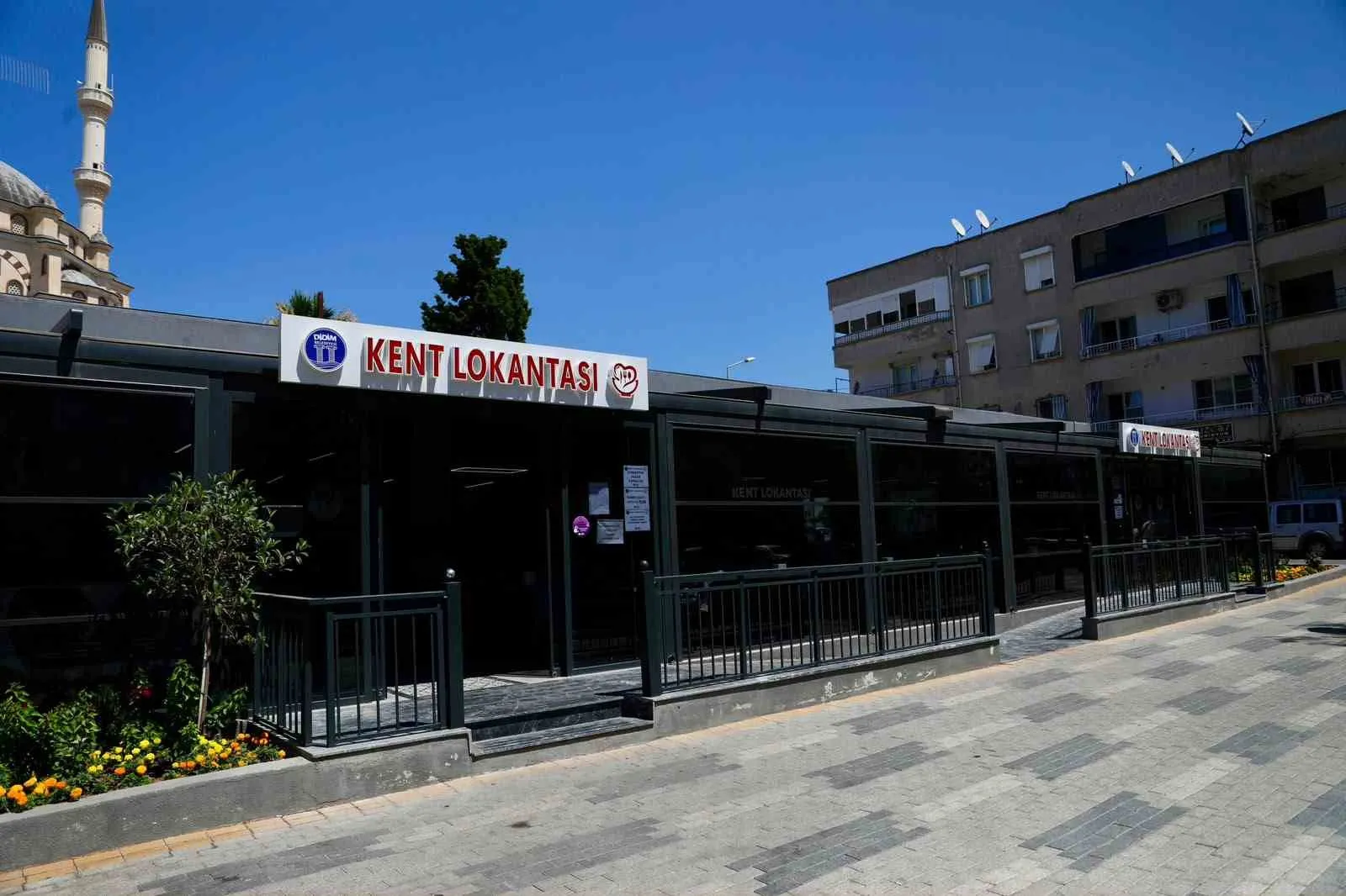 Didim’de sofralar bereketleniyor: 193 bin öğünlük dev dayanışma