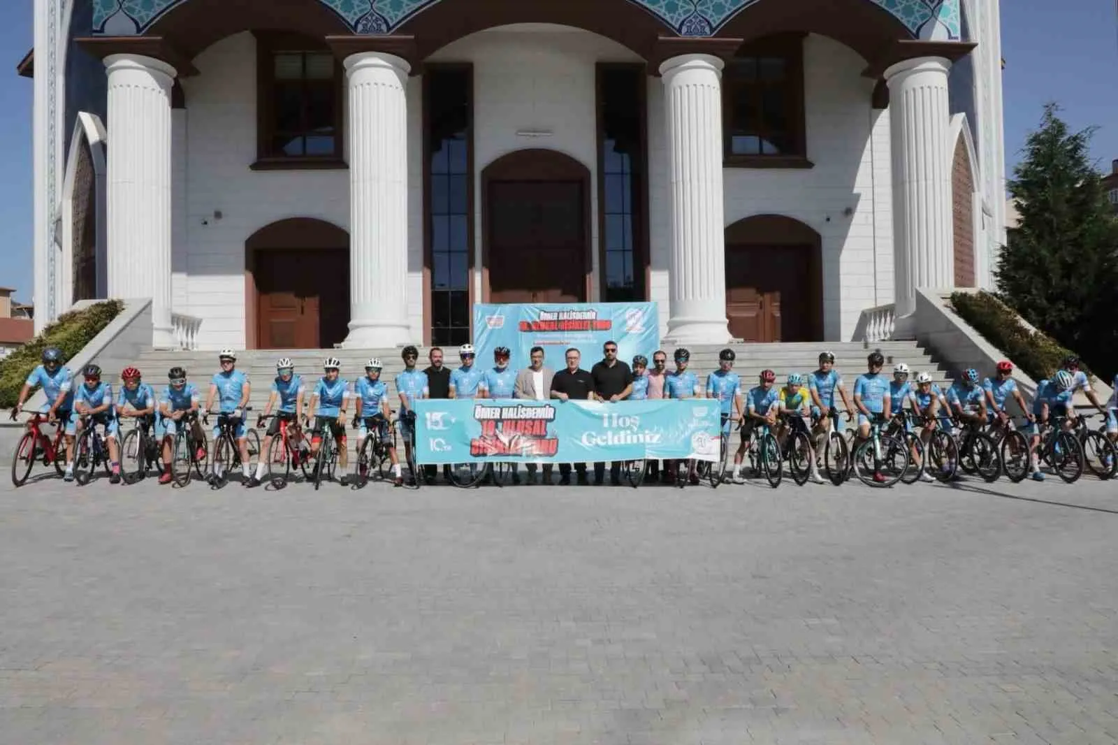 Pedallar demokrasi kahramanı için döndü: Kütahya’dan Niğde’ye anlamlı yolculuk