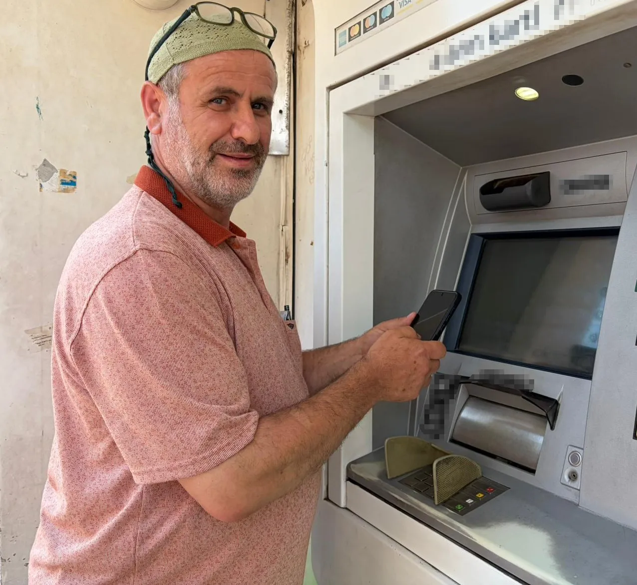 Bankamatik önünde şoke eden anlar: 7 bin lirayı gözünü kırpmadan alıp gitti