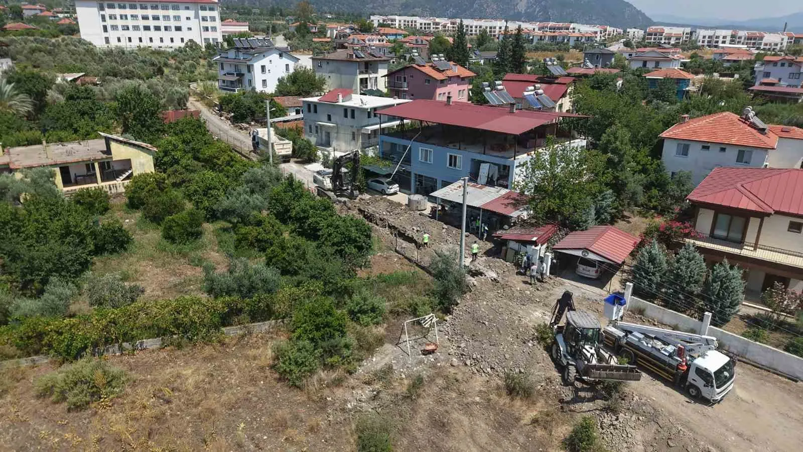 Köyceğiz'de altyapı seferberliği: Fosseptik çilesi bitiyor, komşuluk ilişkileri nefes alıyor