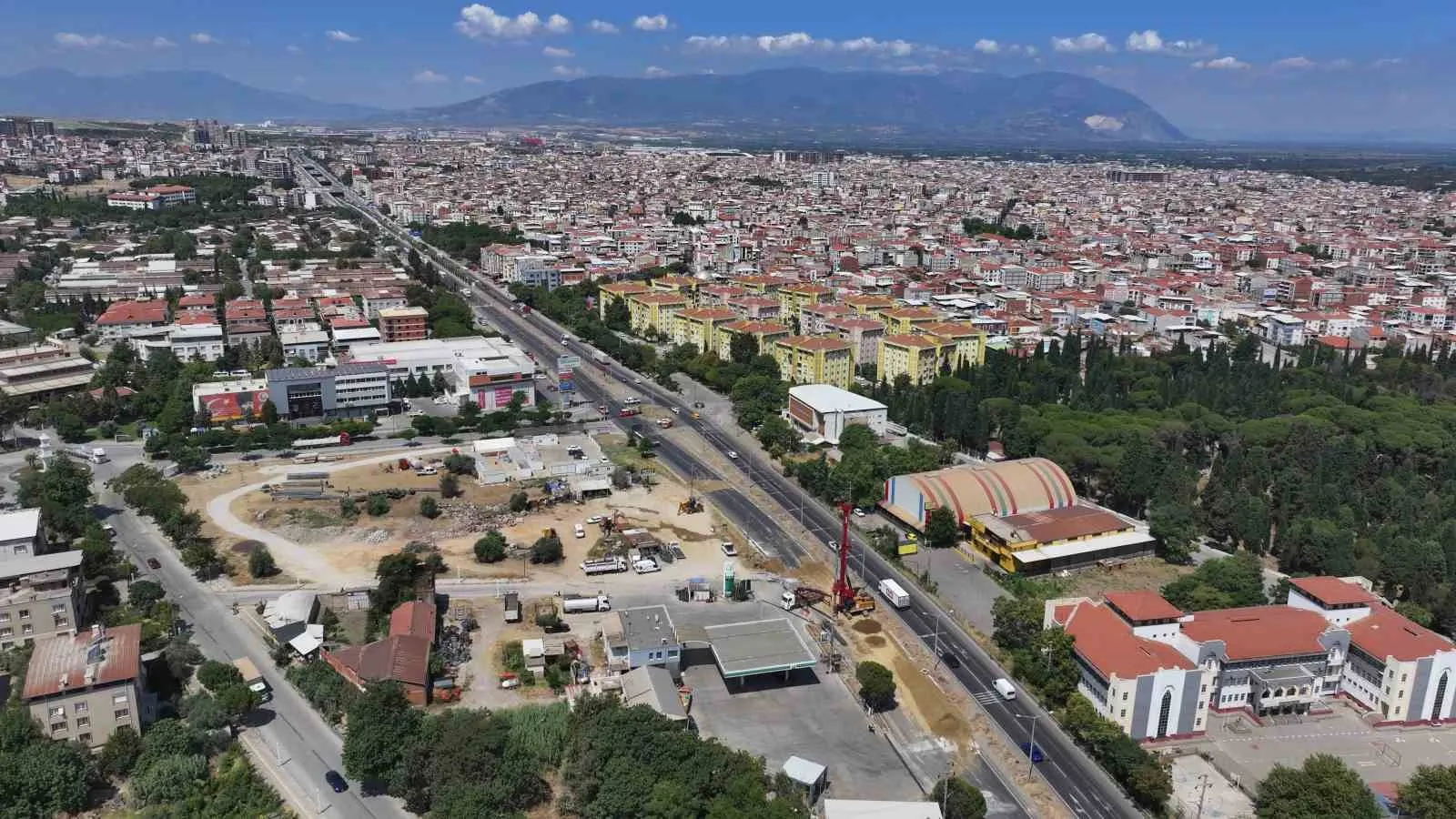 Turgutlu’da ulaşım düğümü çözülüyor: 358 milyonluk dev yatırımda şantiye kuruldu