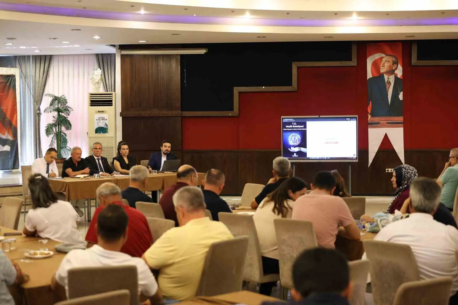 Nazilli’de belediyecilikte yeni dönem: İmar başvuruları internete taşınıyor