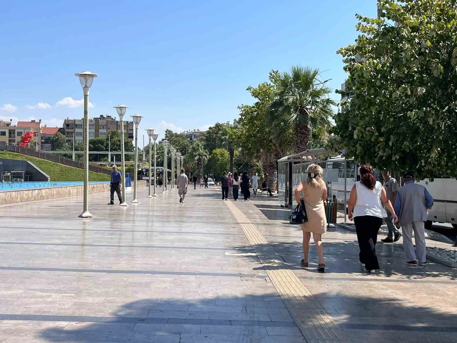 Aydın’da termometreler kırmızı çizgiyi aştı: Efeler’de hayat durma noktasına geldi