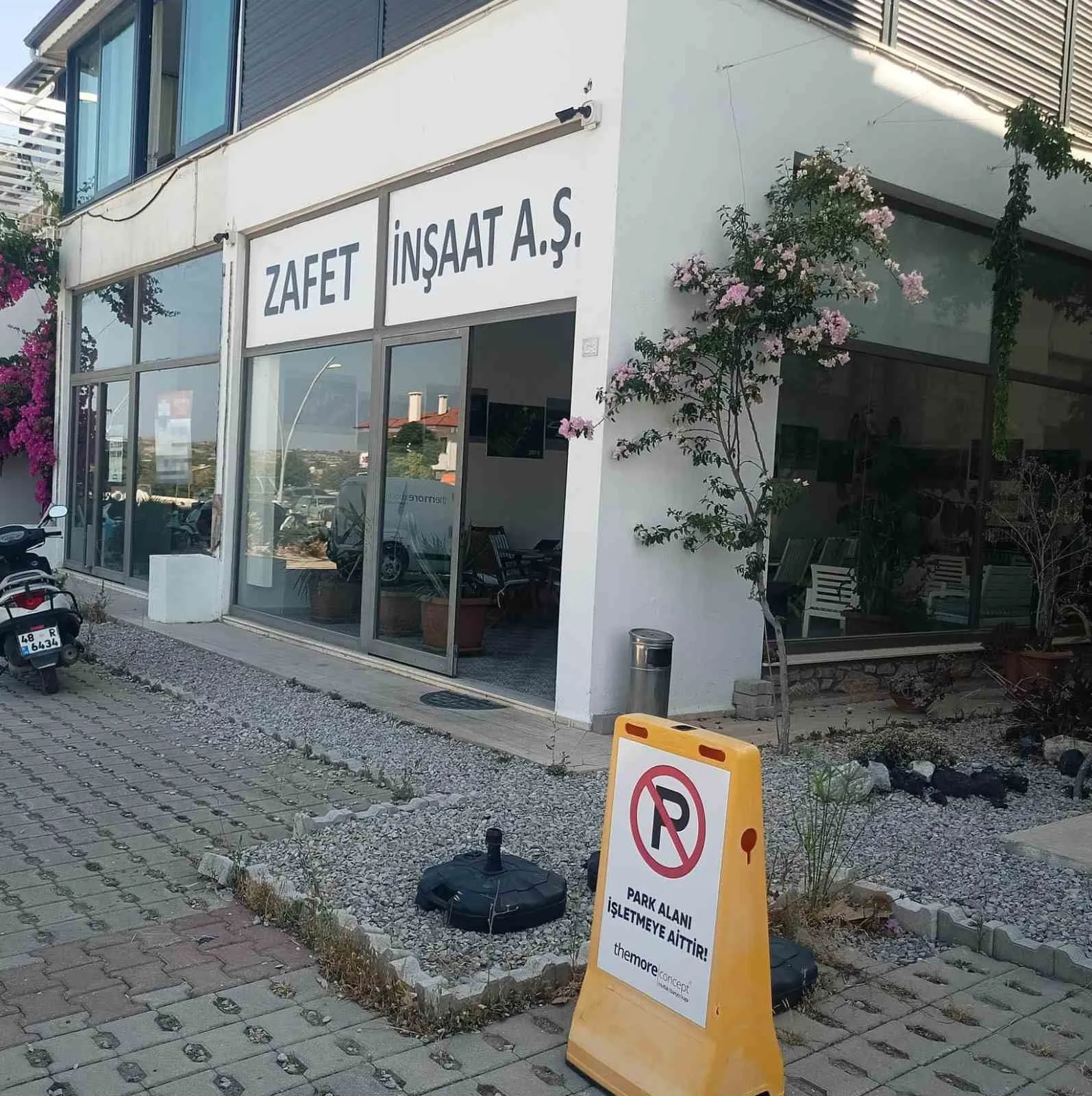 Datça'da esrarengiz saldırı: İnşaat sektörünün tanınan ismi ofisinde vuruldu