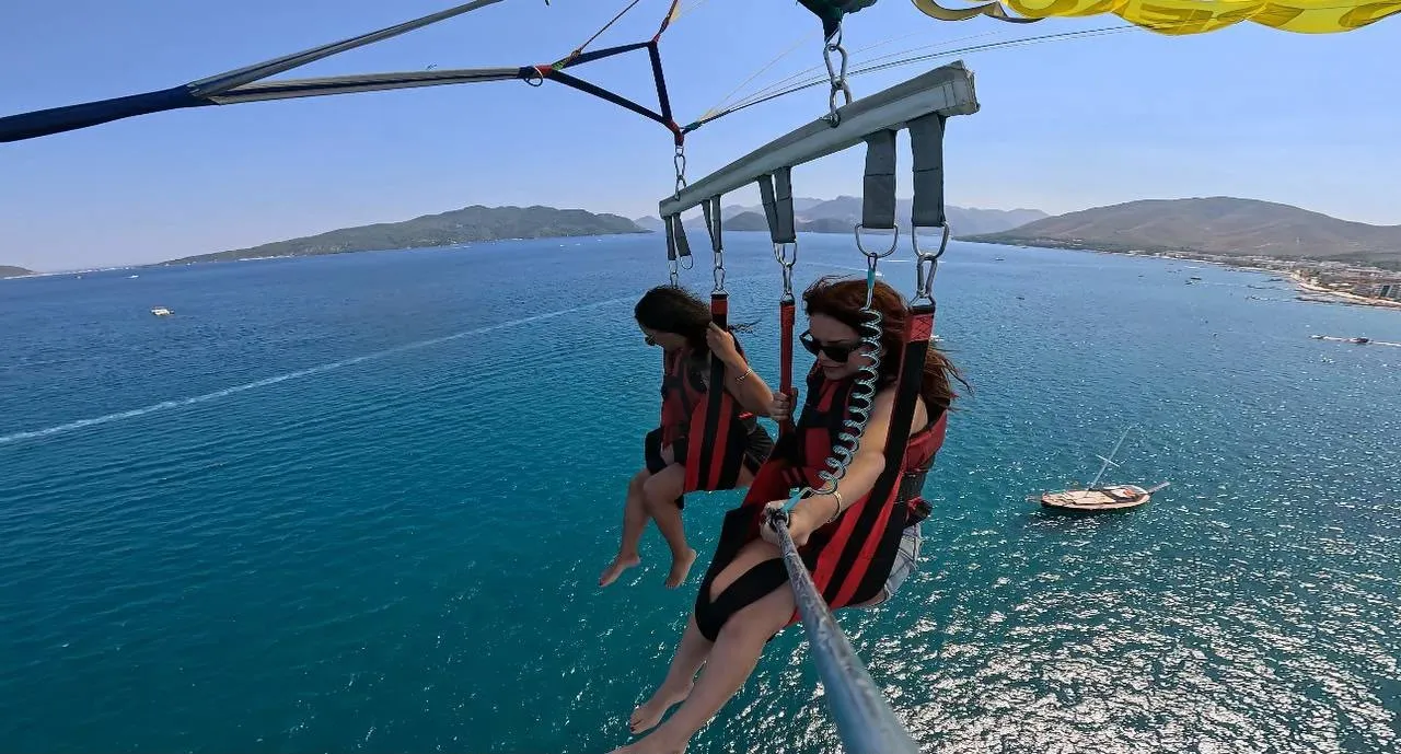Marmaris sahillerinde yeni trend: Yerli üretim jet car rüzgarı esiyor