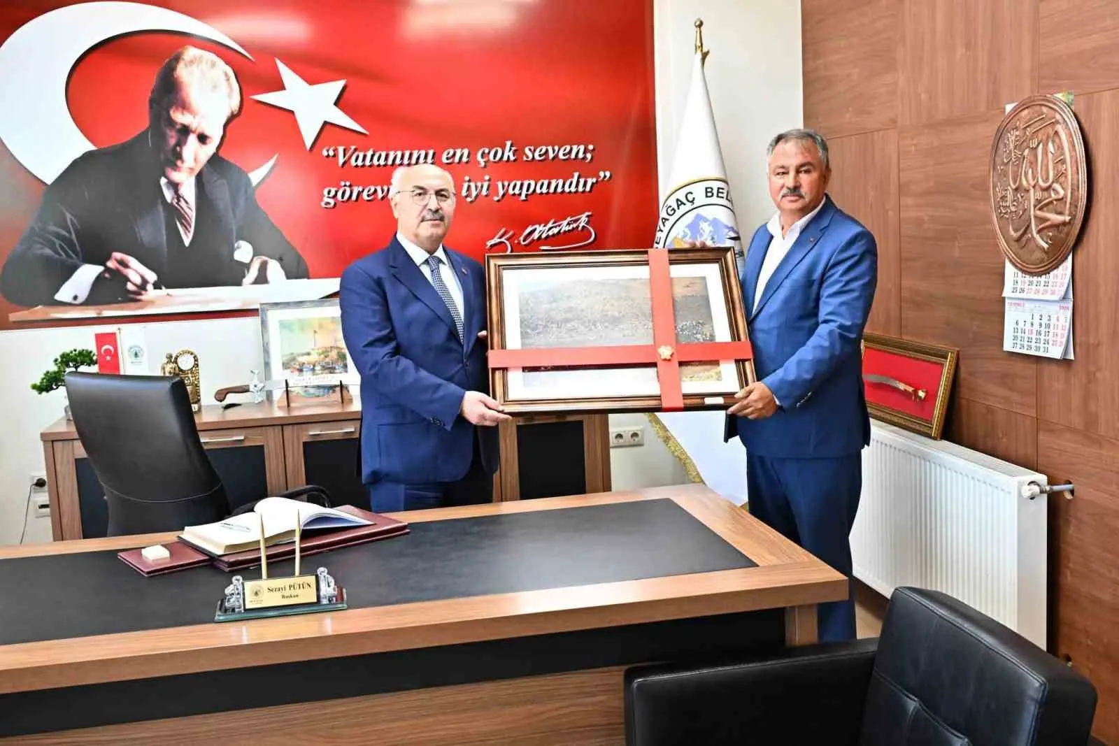 Vali Köşger’den Beyağaç mesaisi: Şehitleri unutmadı, projeleri yerinde denetledi