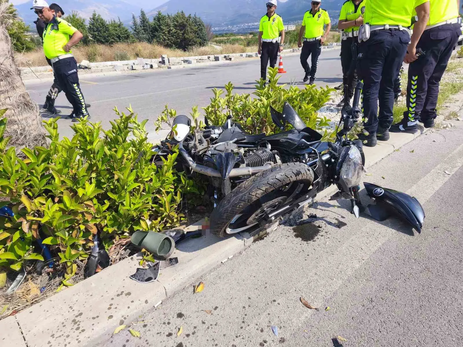 Denizli'yi yasa boğan acı haber: Genç sürücü hastanede hayata gözlerini yumdu