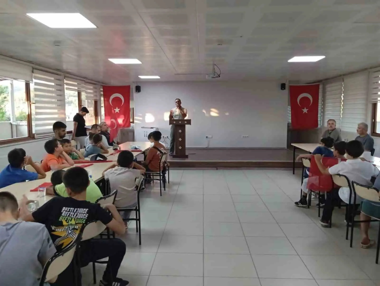 Muğla’da gençlerden vefa yürüyüşü: Şehitler unutulmadı, Gazze için dualar yükseldi