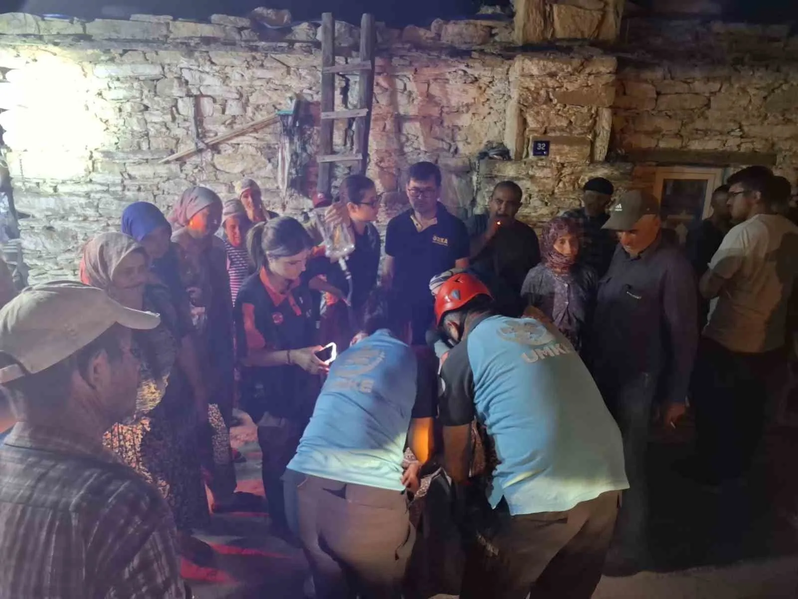Çine’de korku dolu bekleyiş mutlu bitti: Kayıp yaşlı kadın gece yarısı bulundu