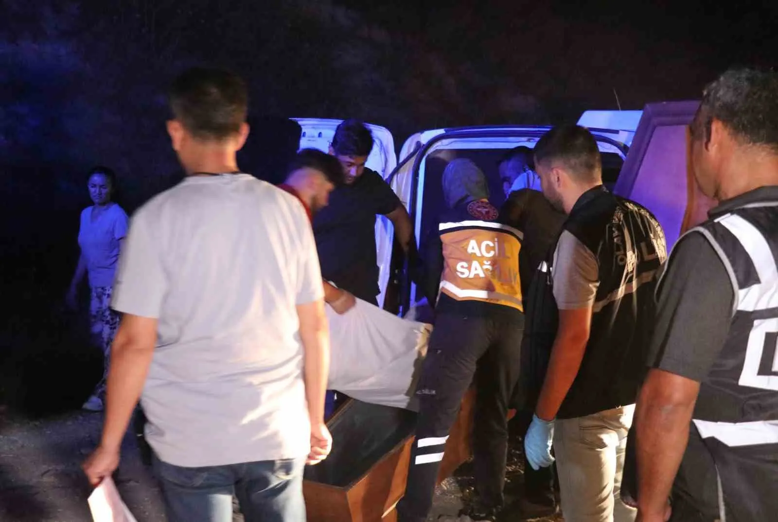 Denizli’de baraj yolunda kanlı hesaplaşma: Küfürleşme kavgası bir can aldı