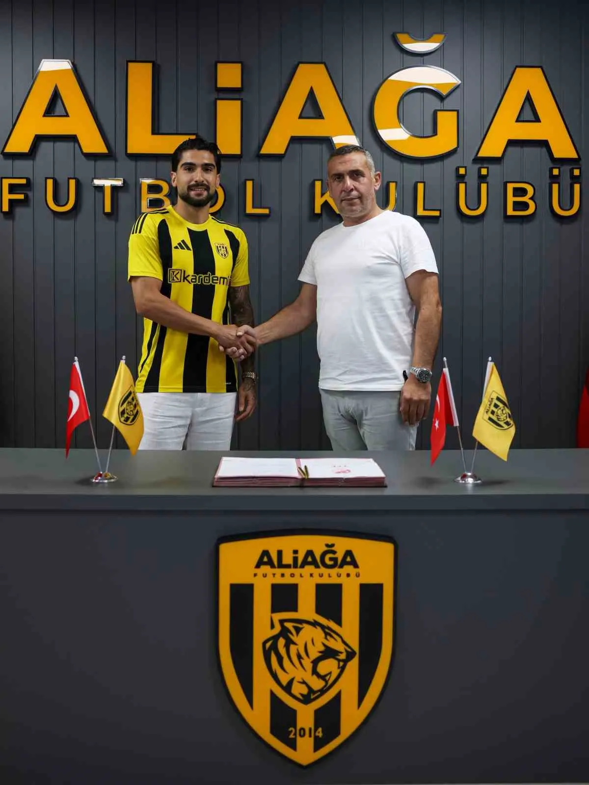 Aliağa FK’nın savunma hattına genç takviye: Birkan Yılmaz imzayı attı
