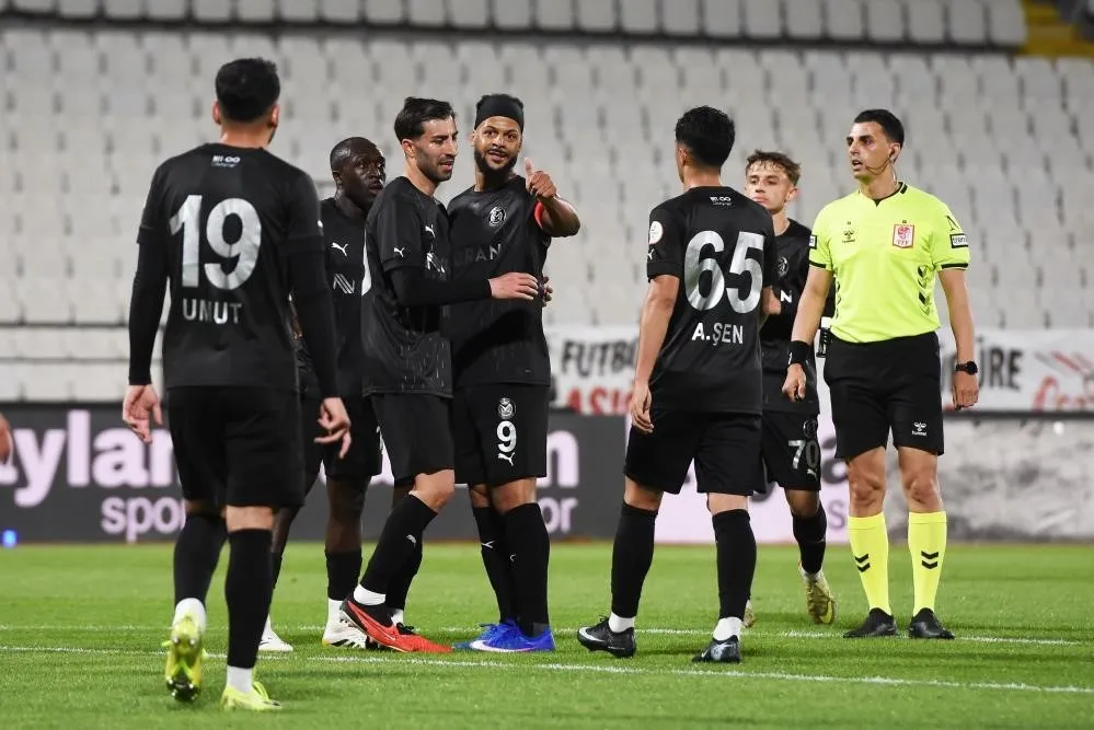 Manisa FK'nın yeni sezon rotası belli oldu: İlk durak Bolu